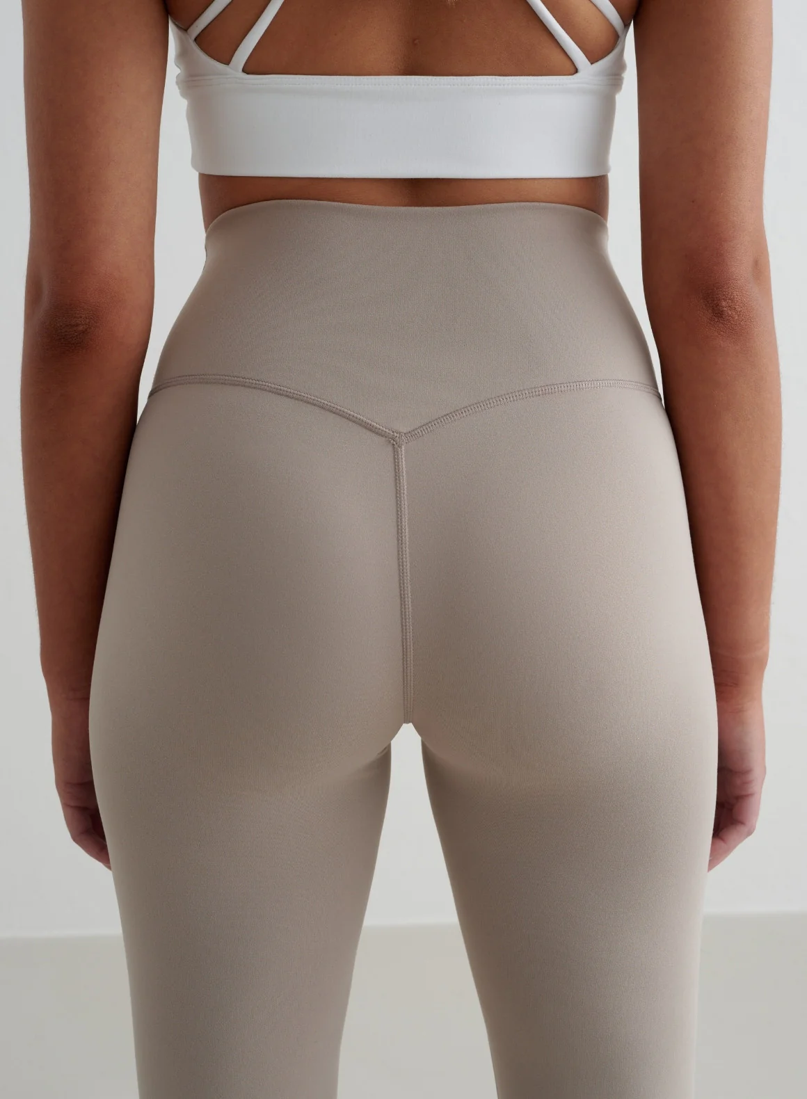 Dark Clay Sense Flare Tights - Image 3