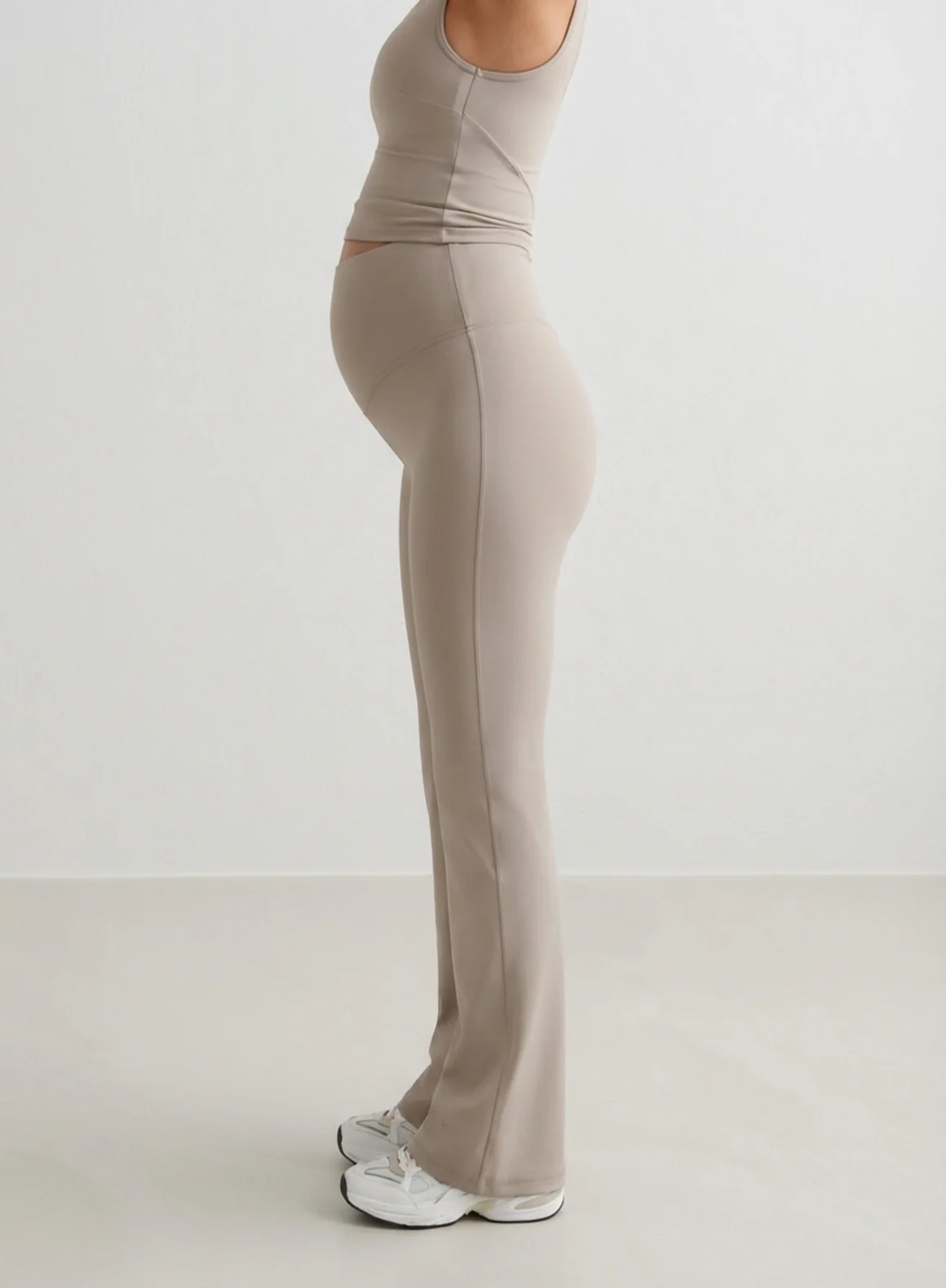 Dark Clay Sense Maternity Wide Pants - Image 7