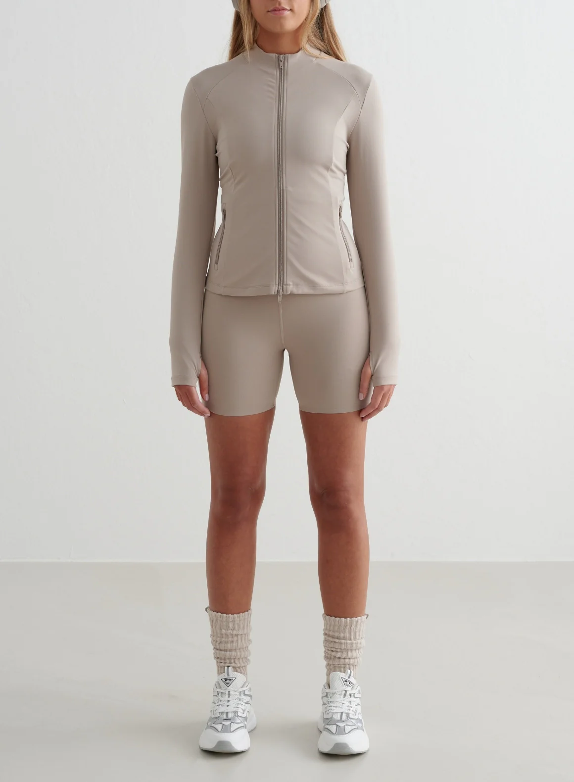 Dark Clay Sense Midi Biker Shorts - Image 3