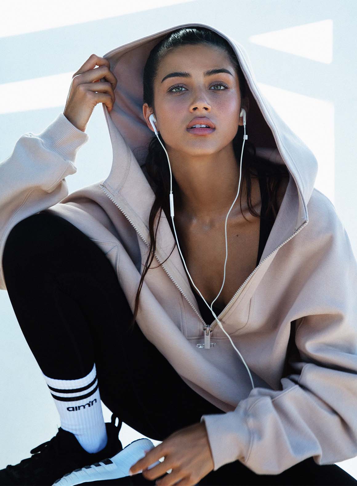 Dark Clay Sportif Half Zip Hood - Image 7