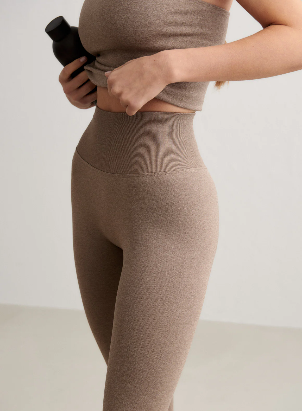 Espresso Melange Shape Seamless Petite Tights - Image 3