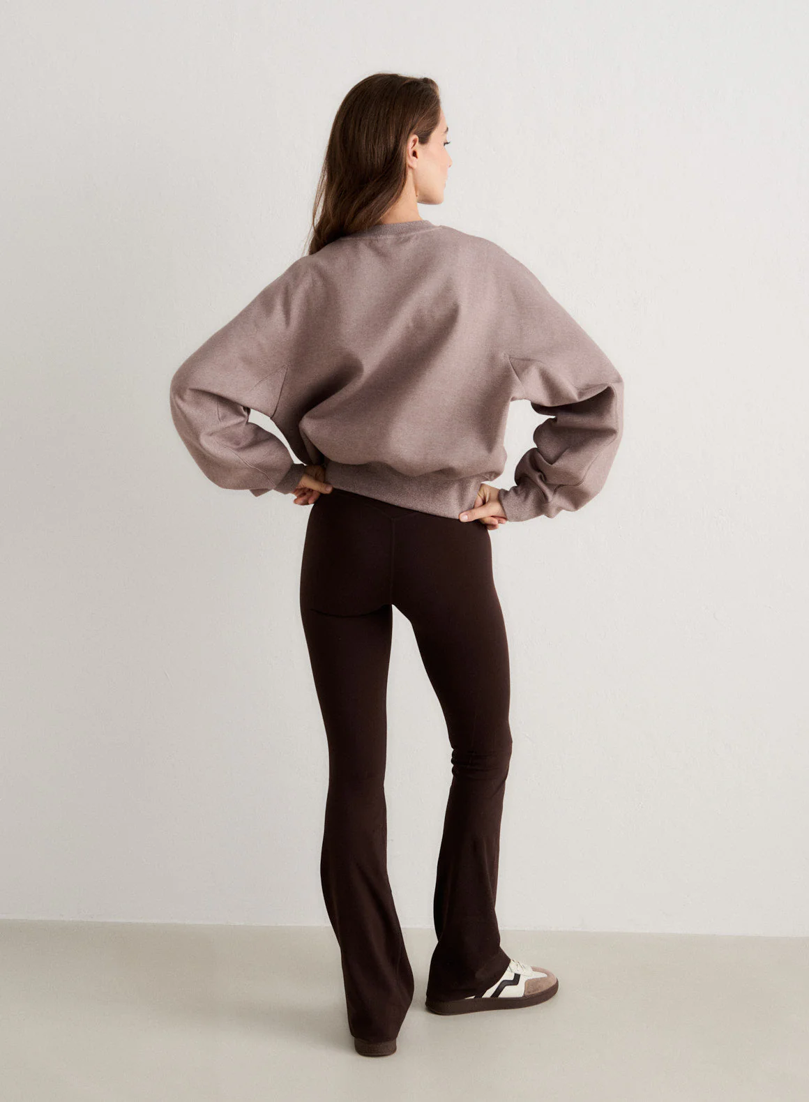Espresso Melange Sportif Sweatshirt - Image 3