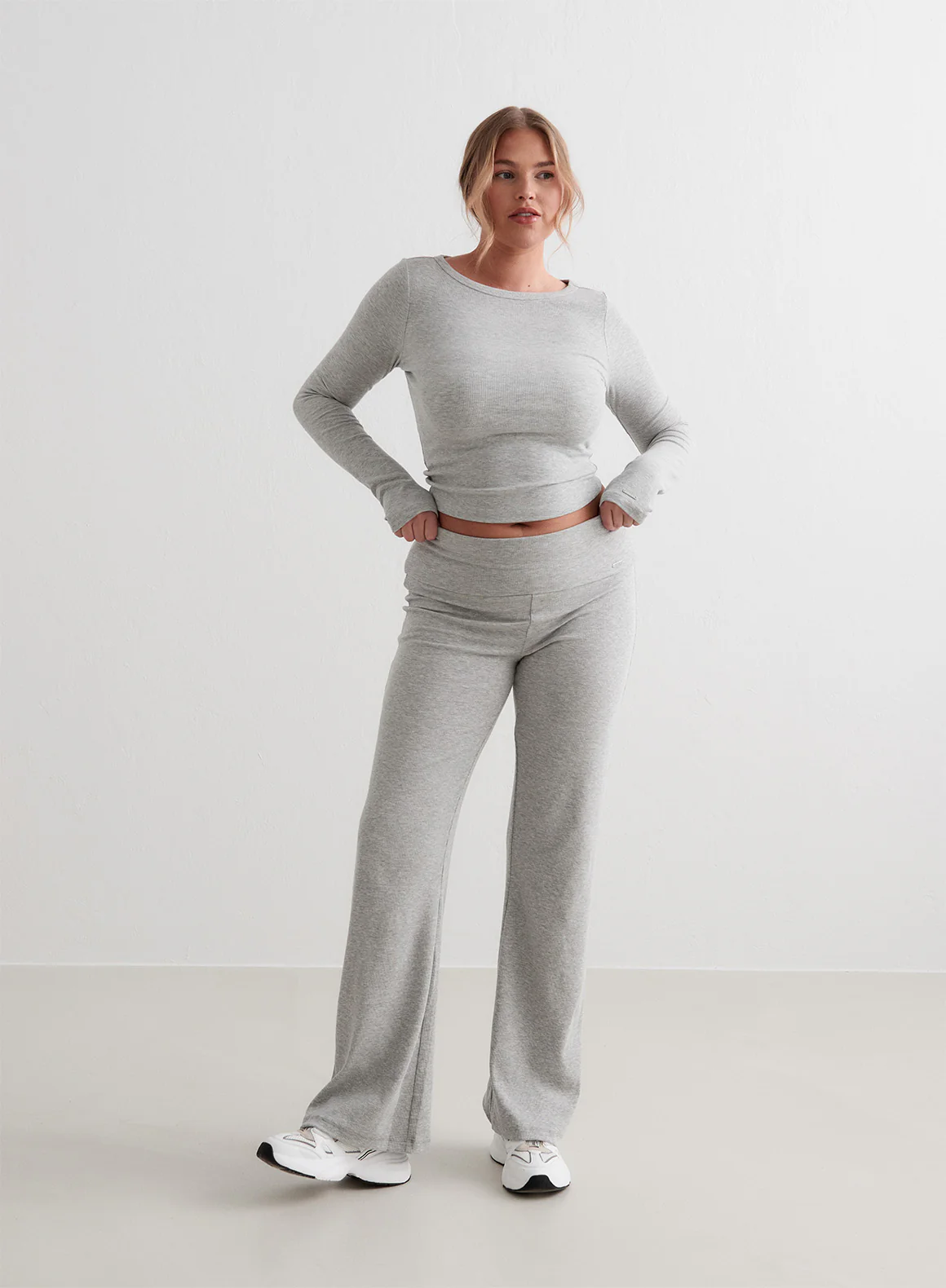 Grey Melange Ease Ribbed Pants - Image 5