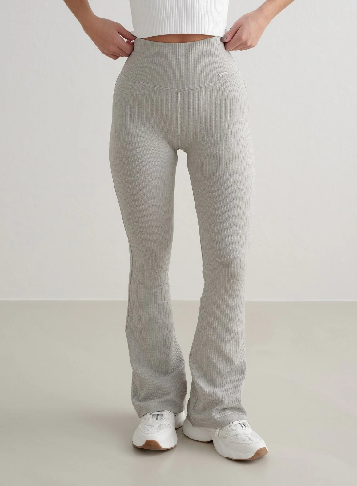 Grey Melange Ribbed Seamless Flare Petite Tights - Image 4