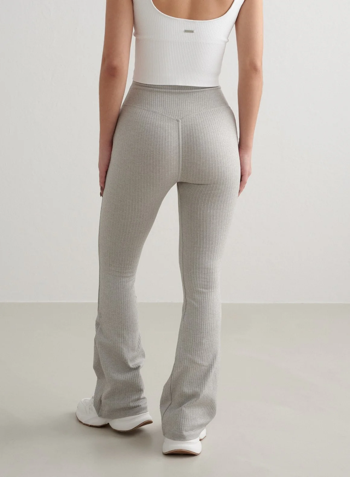 Grey Melange Ribbed Seamless Flare Petite Tights - Image 5