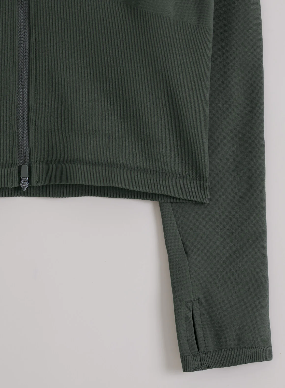 Ivy Shape Seamless Zip Jacket - Image 8