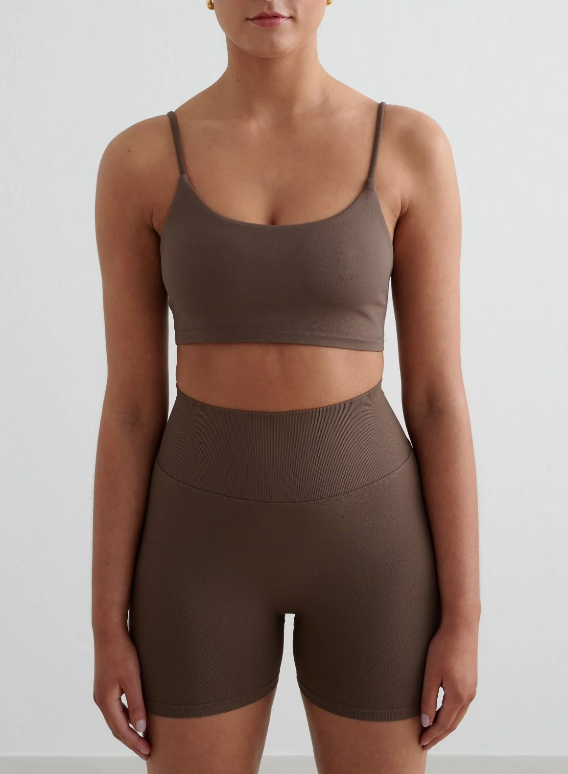 Macchiato Shape Seamless Hotpants & Strap Bra Set - Image 3