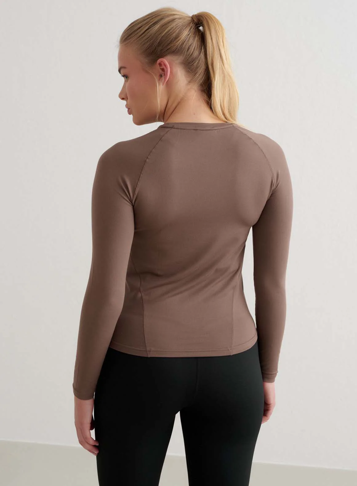 Macchiato Soft Basic Long Sleeve - Image 5