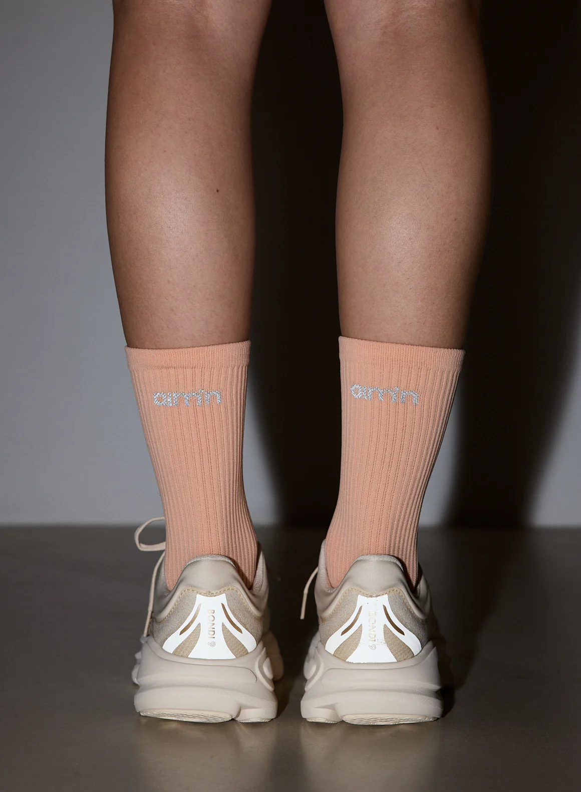 Peach Running Socks High - Image 4