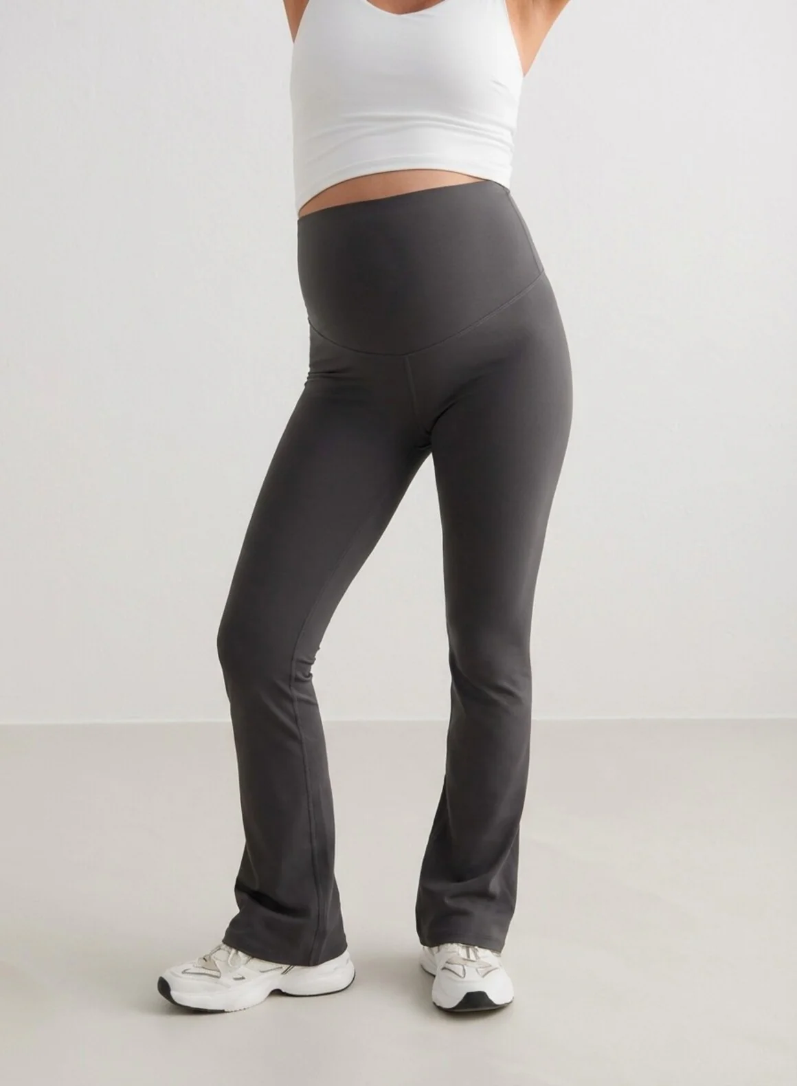 Shadow Grey Sense Maternity Flare Tights - Image 6