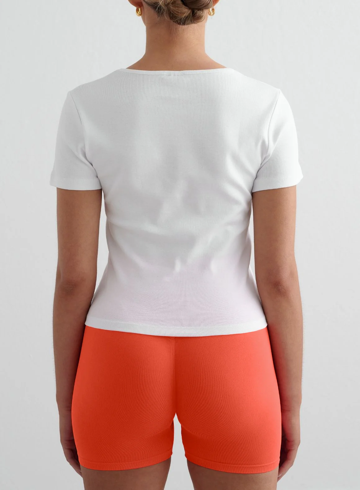 Tangerine Shape Seamless Hotpants & White Stretch T-Shirt Set - Image 4
