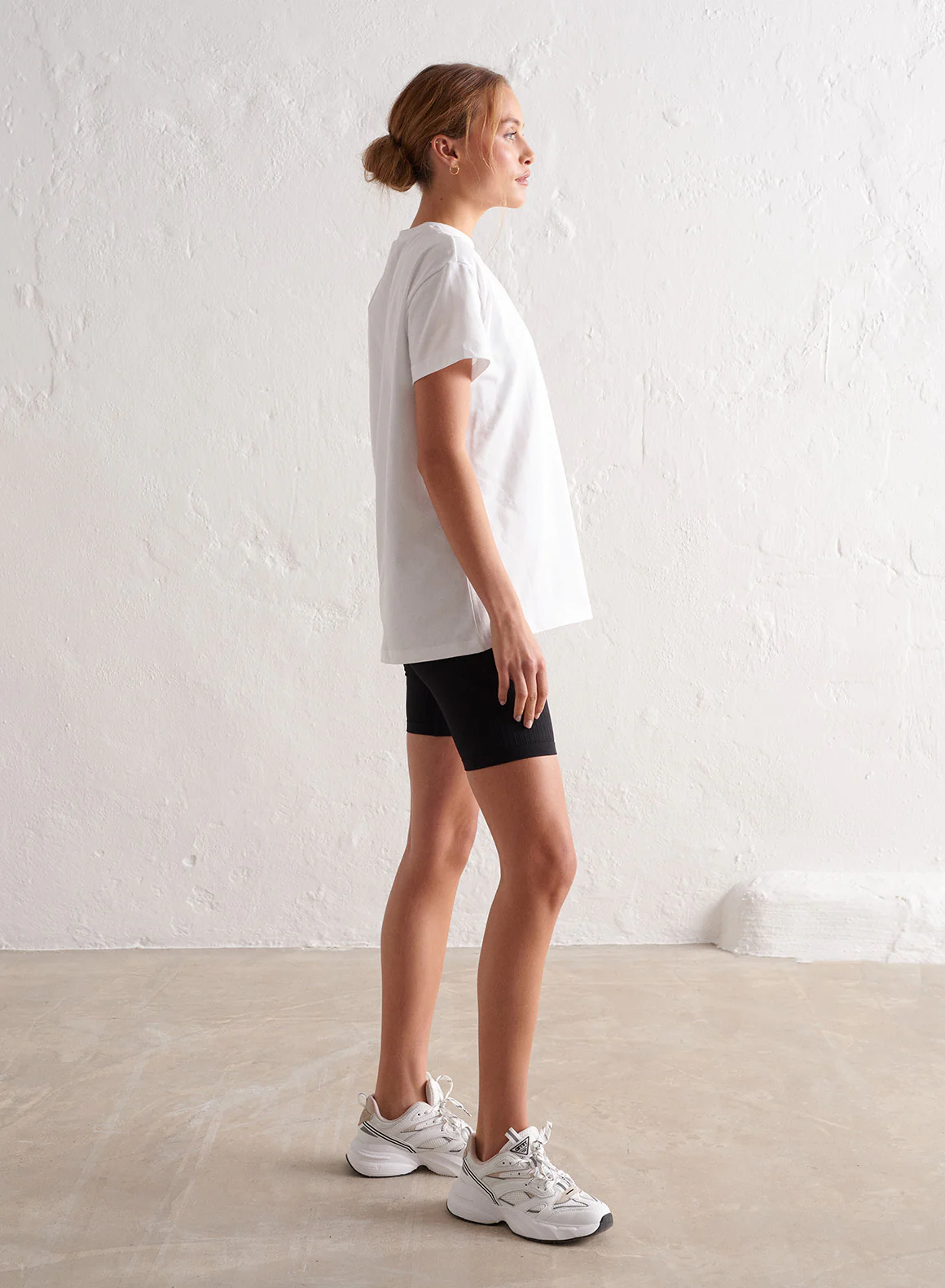 White Boyfriend T-shirt - Image 5
