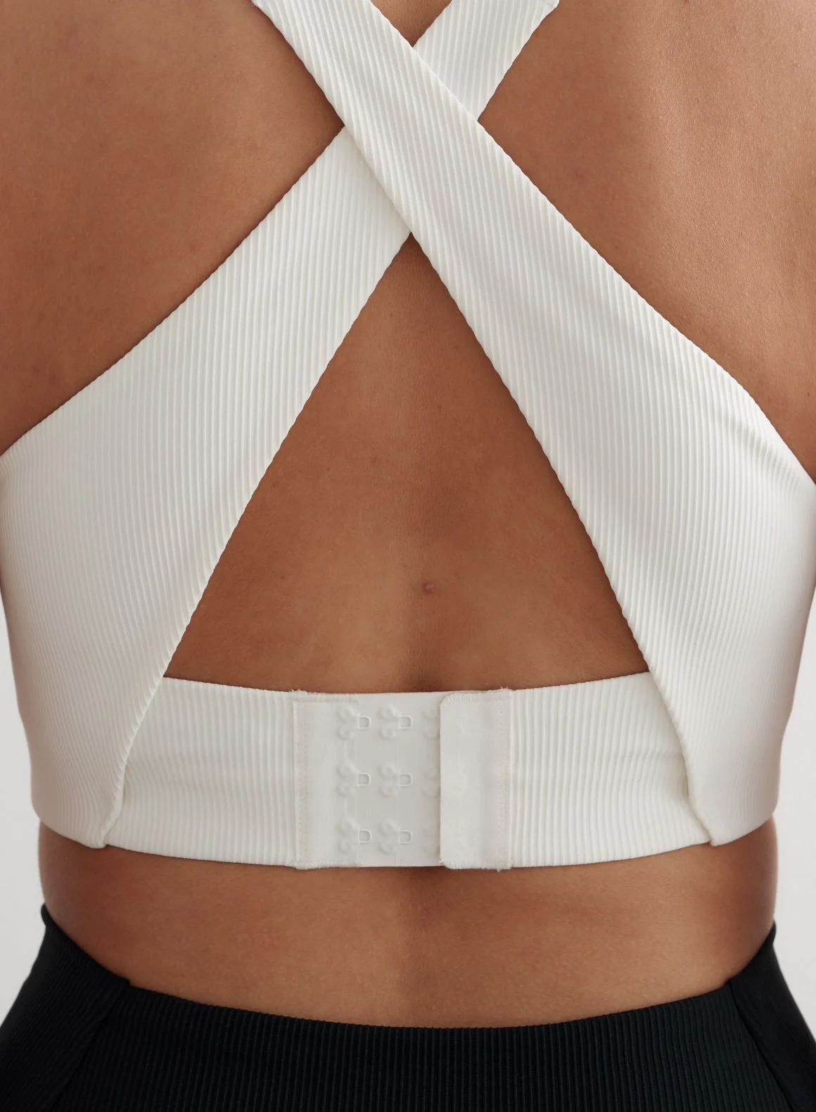 White Ribbed Performance Support Bra - Image 4