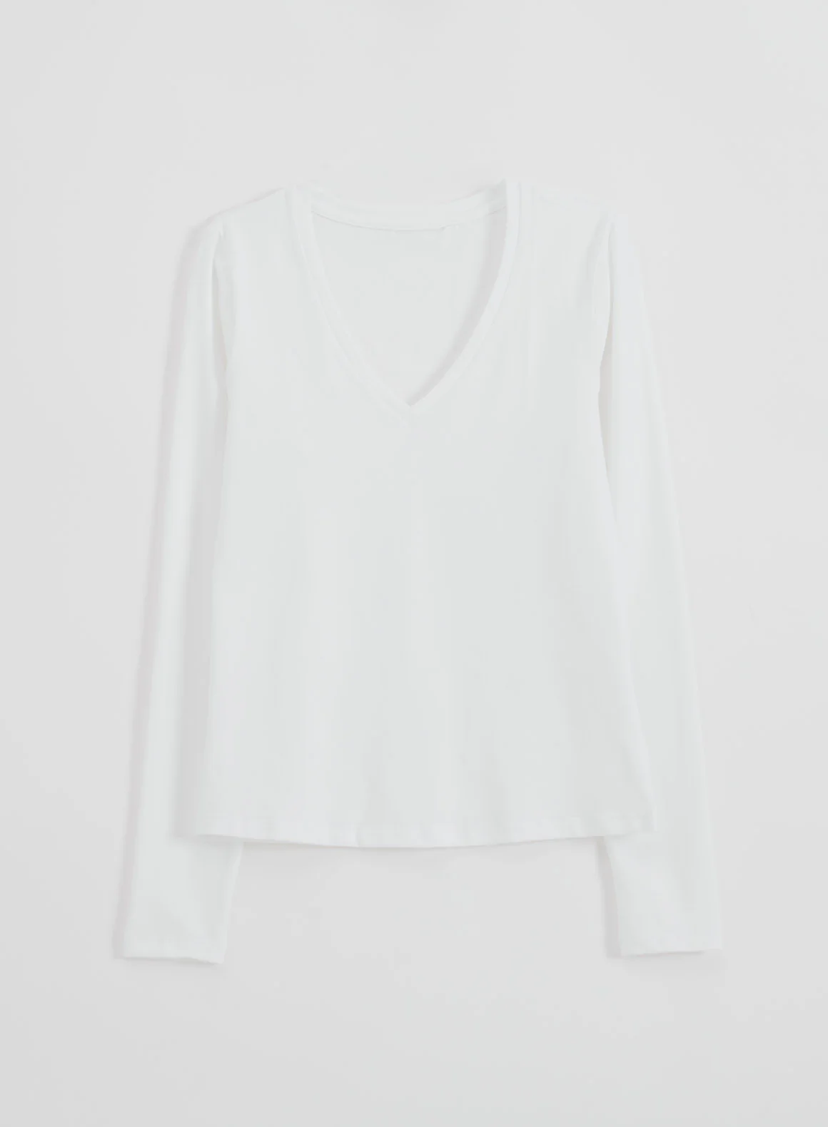 White Soft Basic V-neck Long Sleeve - Image 7
