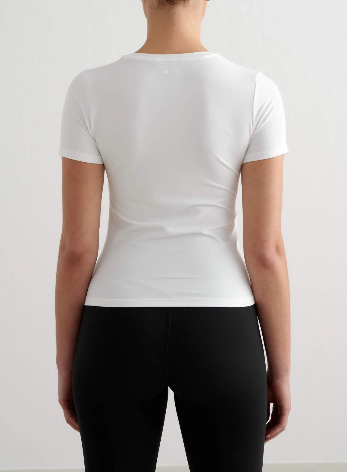 White Soft Basic V-neck Short Sleeve - Image 2